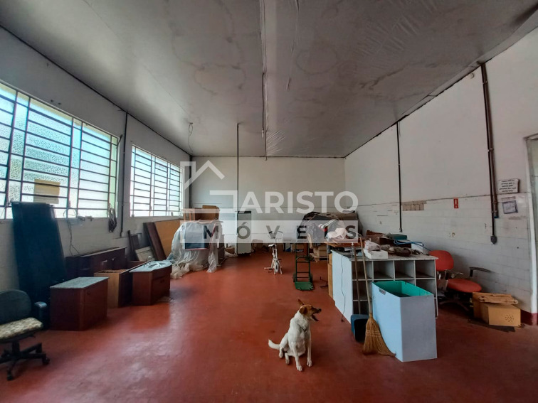 Barracão comercial aluguel Centro, Amparo-SP