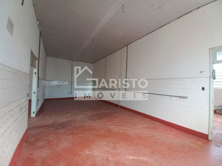 Barracão comercial centro Amparo-SP 12