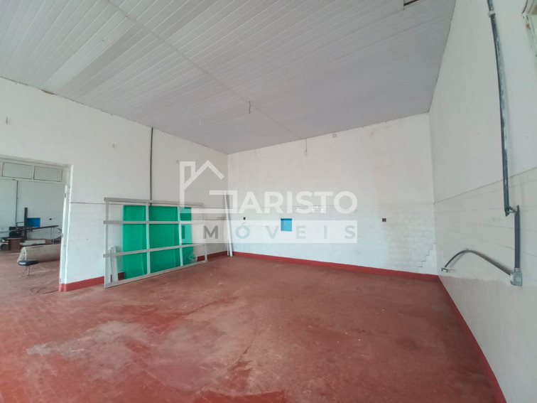 Barracão comercial centro Amparo-SP 13