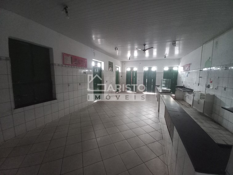 Prédio comercial locação centro Amparo-SP esquina Pádua Sales 19