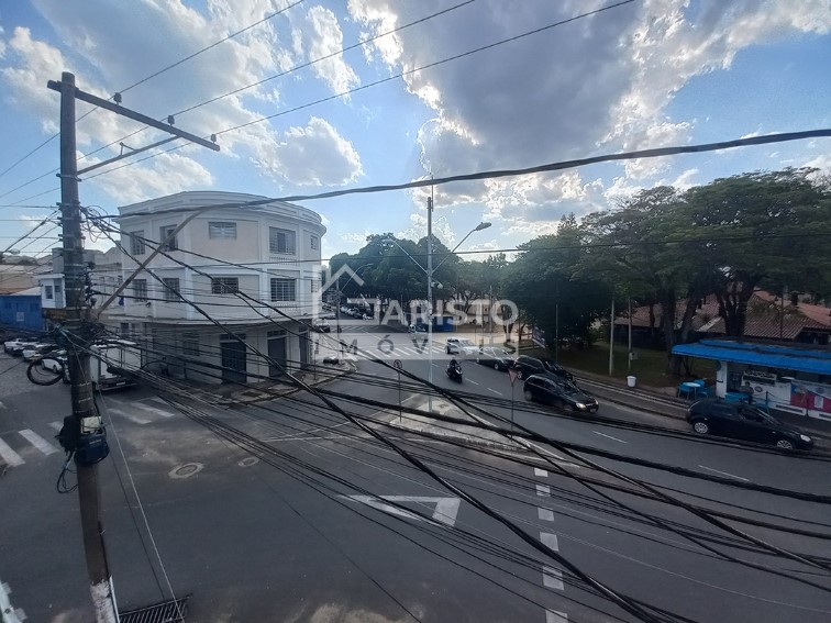 Prédio comercial locação centro Amparo-SP esquina Pádua Sales 1