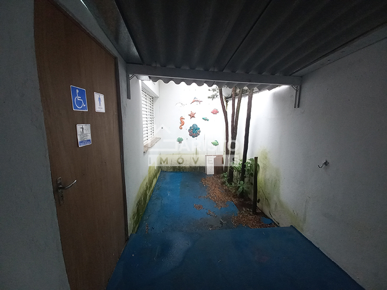 Casa e ponto comercial venda centro Amparo-SP 10