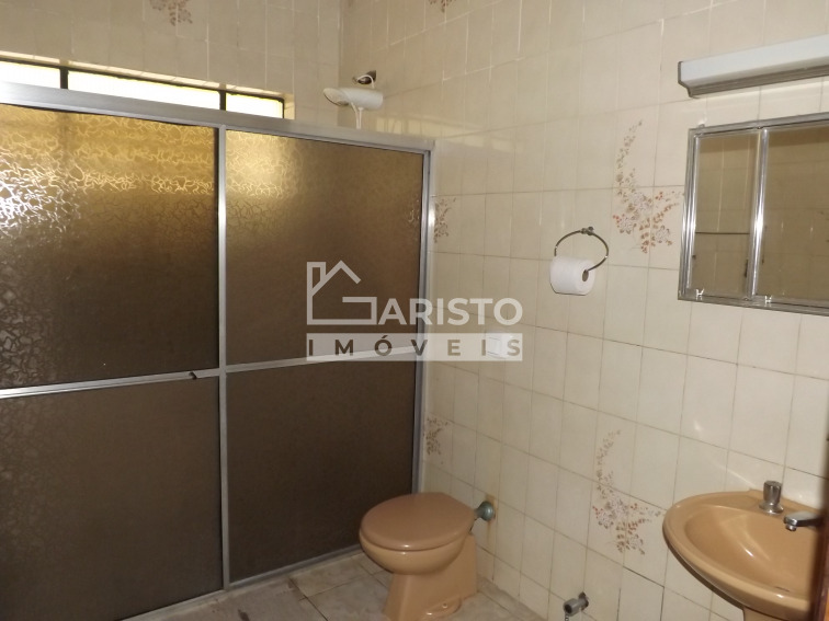 Casa 3 quartos centro venda Amparo-SP 7